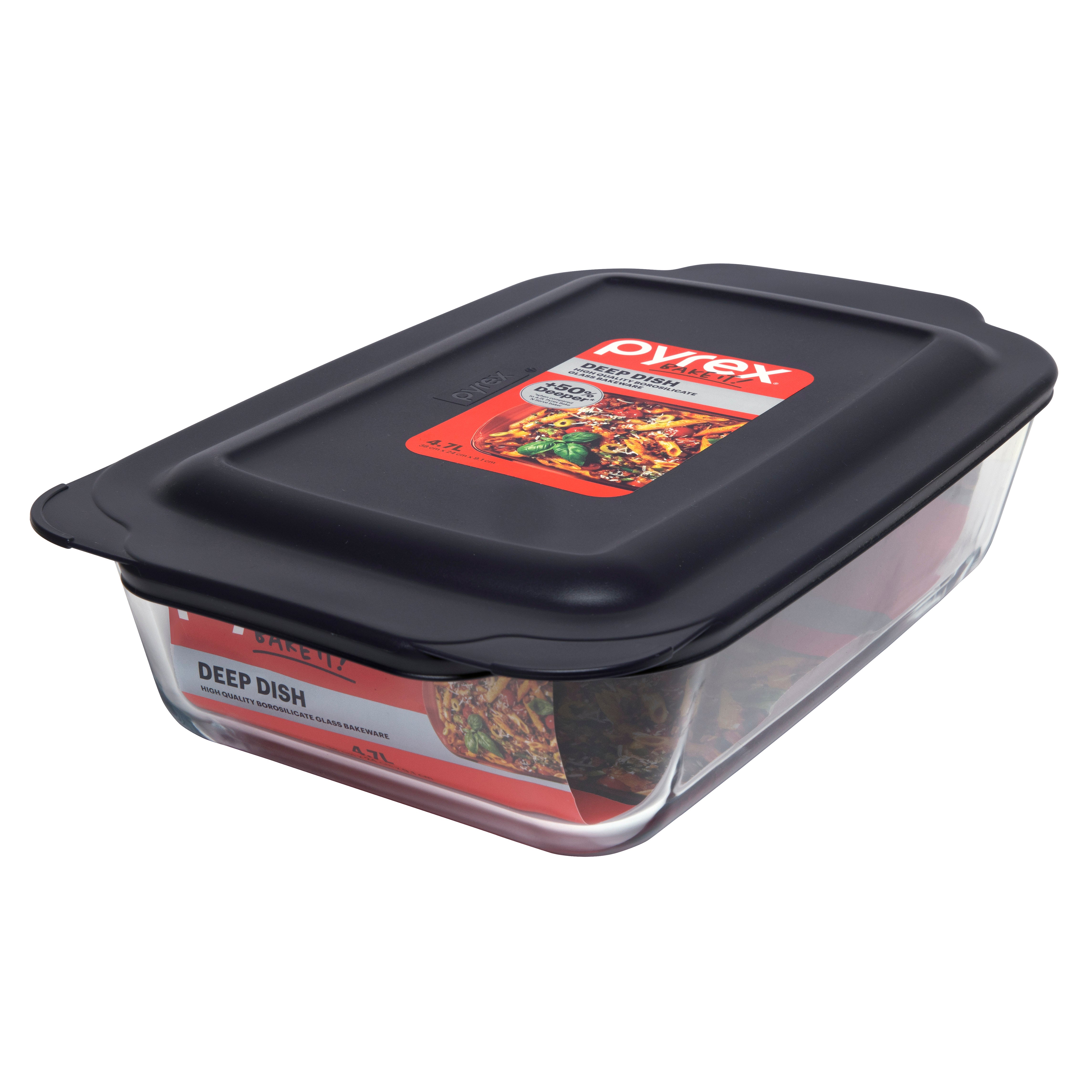 Pyrex® Deep Dish Rectangle Baker w/Navy Blue Lid 4.7L