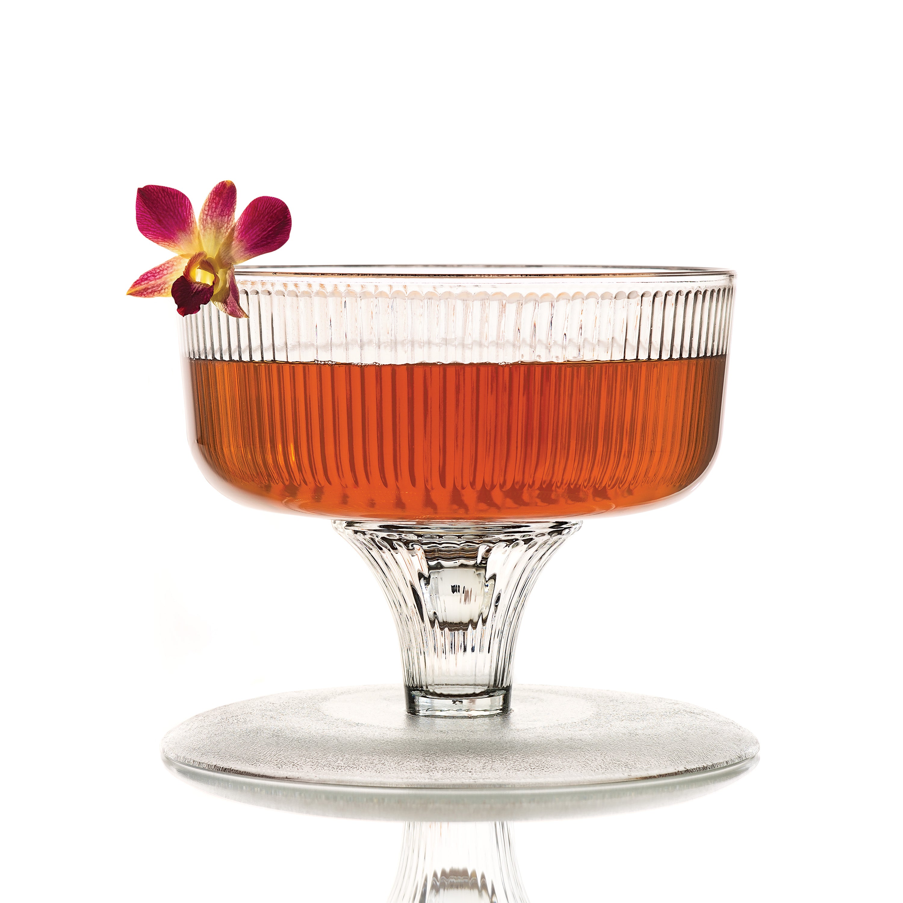 Anchor Hocking® Monaco 2 Pc Ribbed Cake Stand w/Domed Lid