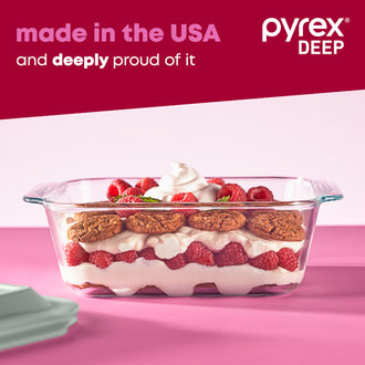 Pyrex® Deep Dish Square Baker with Sage Lid 2.5L