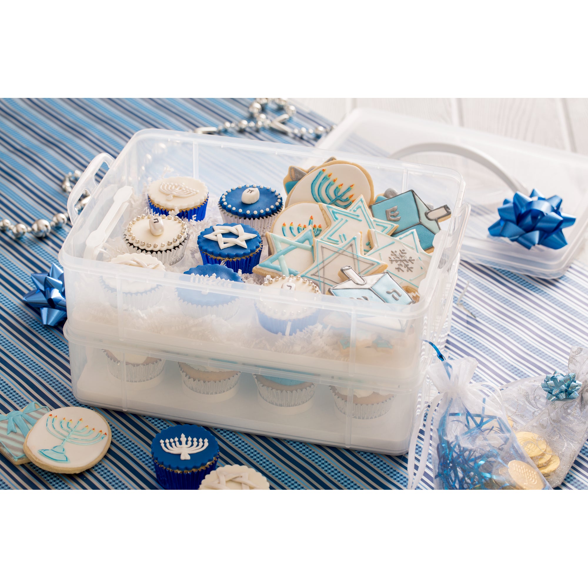 Snapware® 2 Layer Cup Cake Carrier